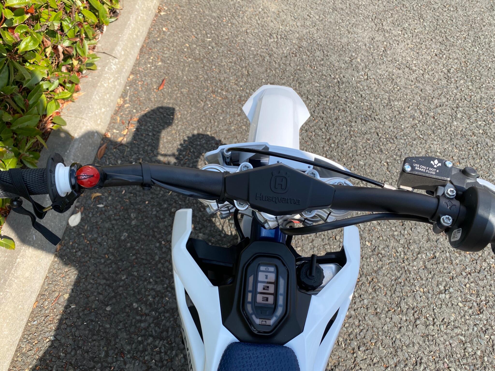 Husqvarna EE 5